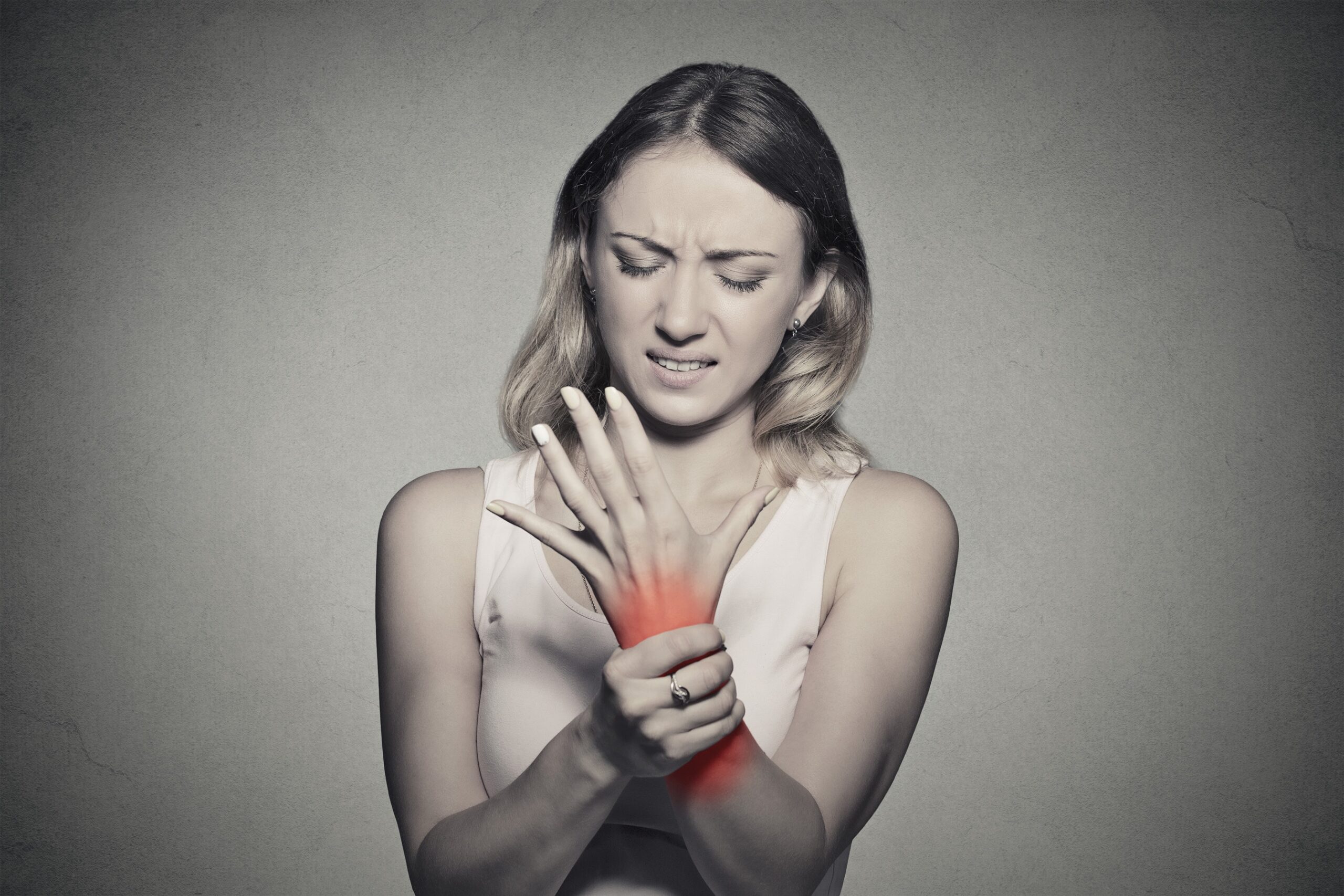 4 Common Causes for Wrist Pain
